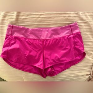 Lululemon shorts - Speed Up-Low Rise 2.5”